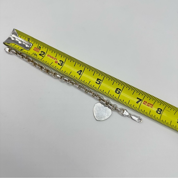 Sterling Silver Heart Charm Bracelet Heart Tag Round Links Marked 925 - Picture 4 of 4